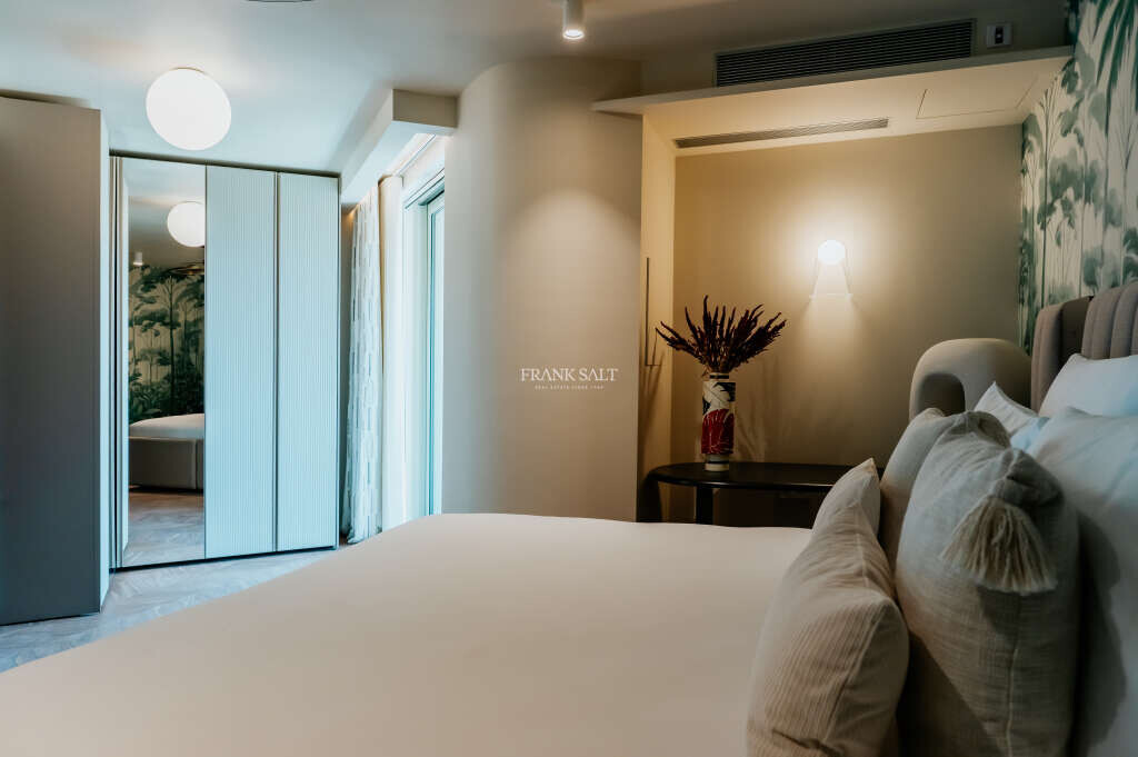 Rabat, 3 Bedrooms Bedrooms, ,3 BathroomsBathrooms,For Sale,FRSA-916774