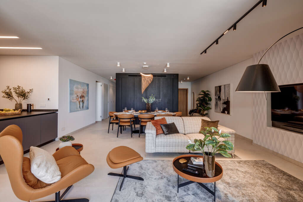 Rabat, 3 Bedrooms Bedrooms, ,3 BathroomsBathrooms,For Sale,FRSA-916774