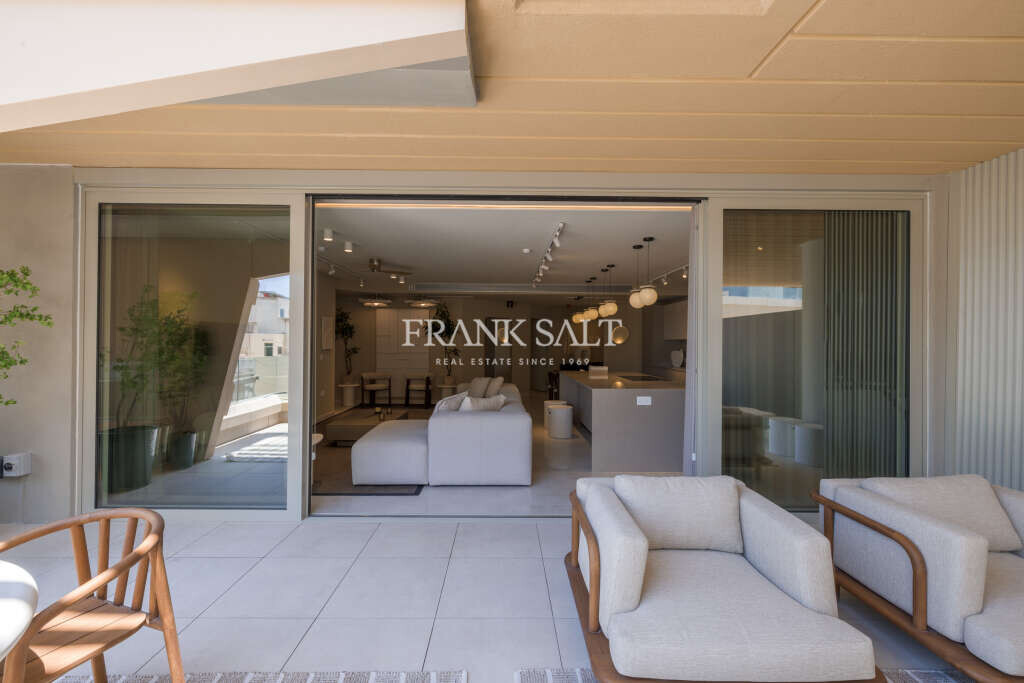 Rabat, 3 Bedrooms Bedrooms, ,3 BathroomsBathrooms,For Sale,FRSA-916774