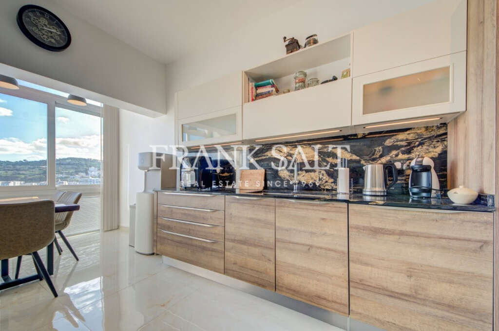 Xemxija, 2 Bedrooms Bedrooms, ,1 BathroomBathrooms,For Sale,FRSA-925216