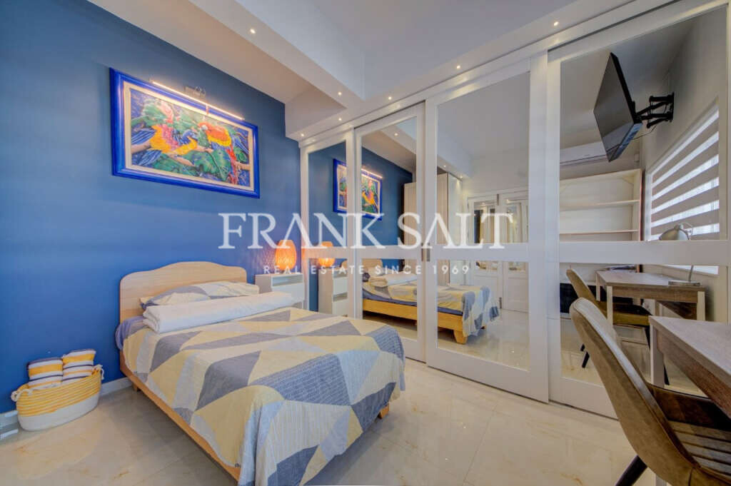 Xemxija, 2 Bedrooms Bedrooms, ,1 BathroomBathrooms,For Sale,FRSA-925216