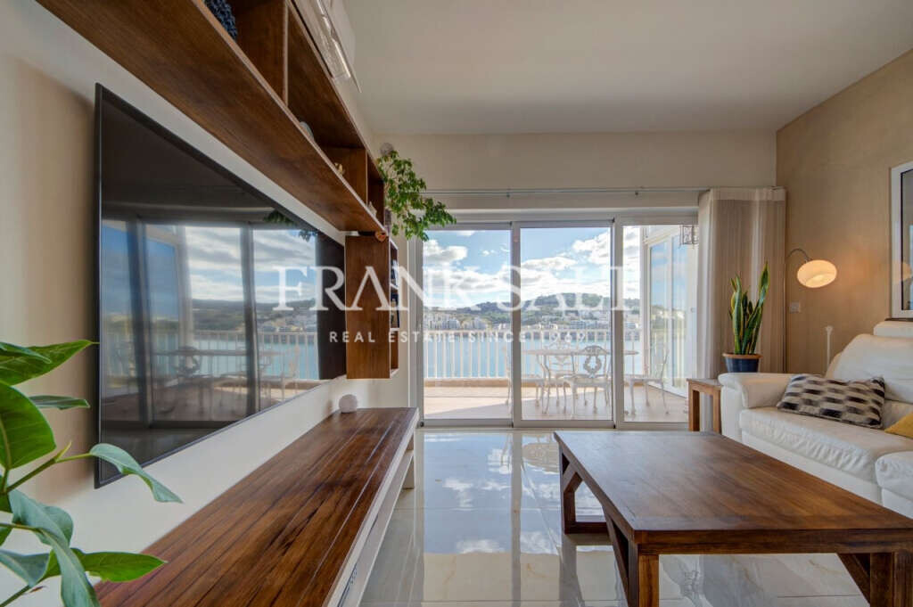 Xemxija, 2 Bedrooms Bedrooms, ,1 BathroomBathrooms,For Sale,FRSA-925216