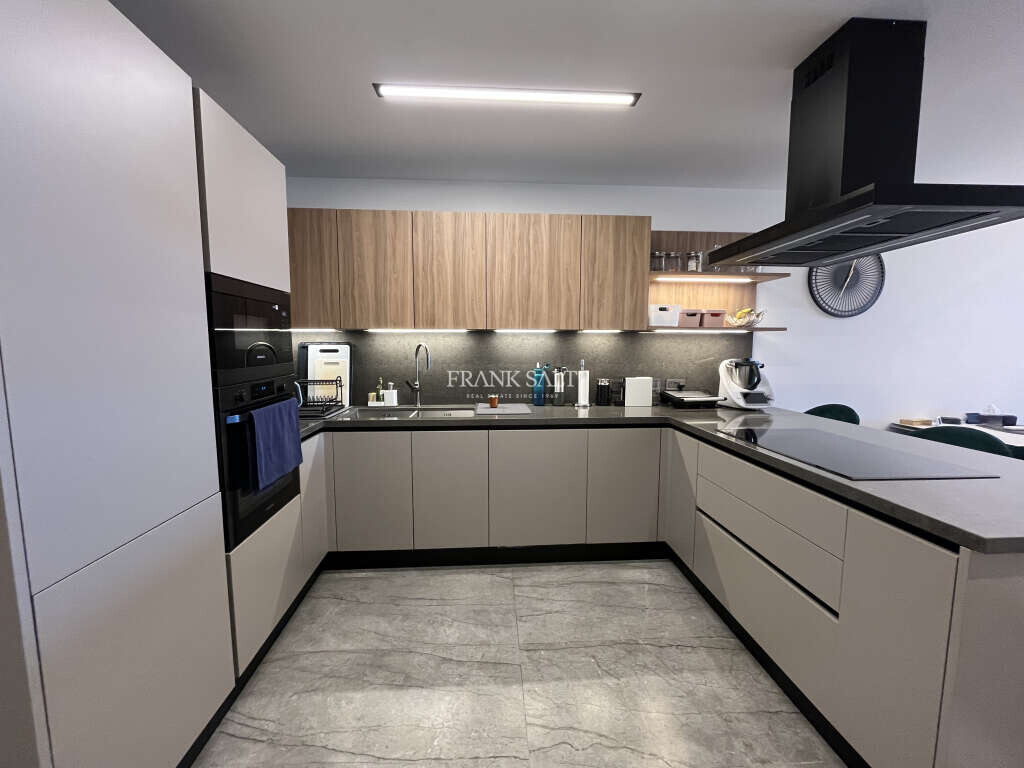 Kappara, 3 Bedrooms Bedrooms, ,2 BathroomsBathrooms,For Sale,FRSA-925563