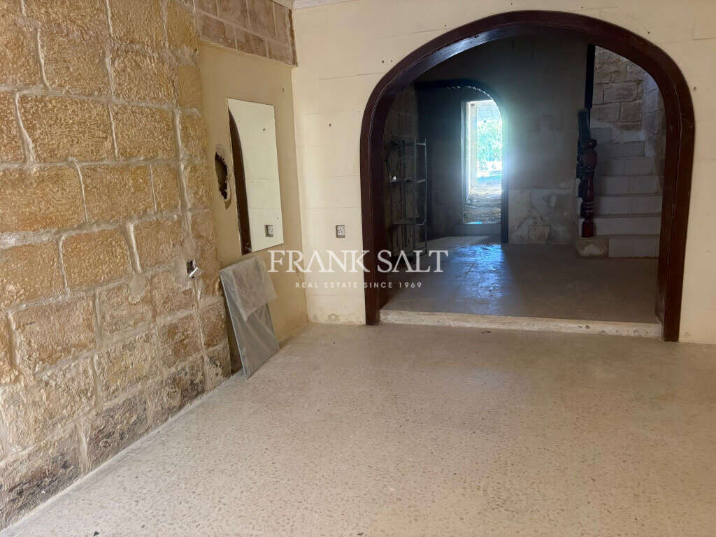 Pieta, 3 Bedrooms Bedrooms, ,For Sale,FRSA-925363