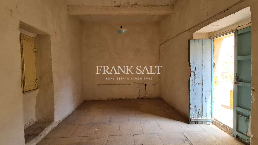 Mellieha, 3 Bedrooms Bedrooms, ,2 BathroomsBathrooms,For Sale,FRSA-511154