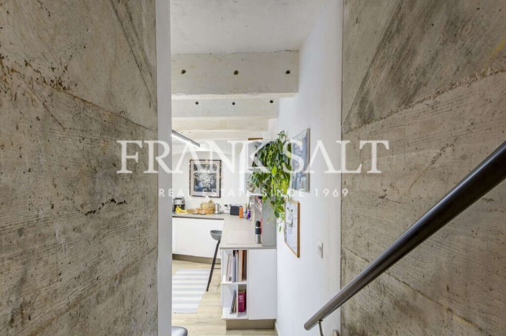 Mosta, 4 Bedrooms Bedrooms, ,2 BathroomsBathrooms,For Sale,FRSA-925521