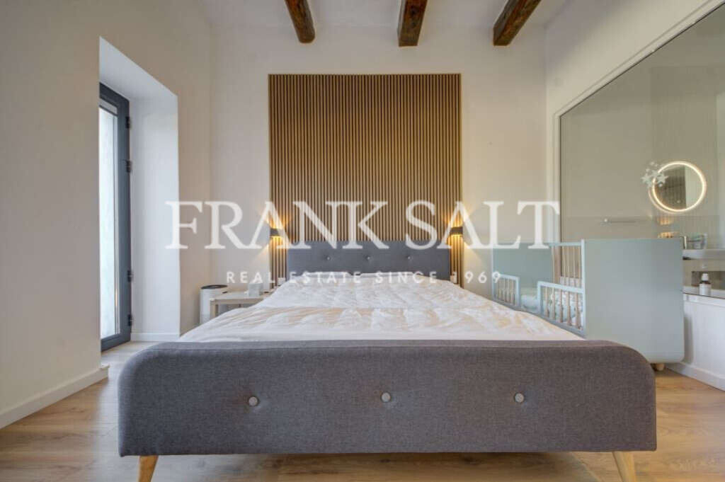 Mosta, 4 Bedrooms Bedrooms, ,2 BathroomsBathrooms,For Sale,FRSA-925521