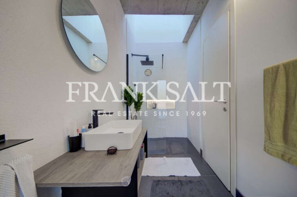 Mosta, 4 Bedrooms Bedrooms, ,2 BathroomsBathrooms,For Sale,FRSA-925521