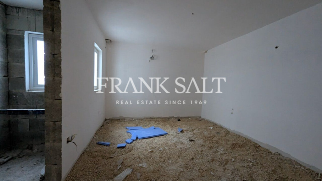 Zurrieq, 3 Bedrooms Bedrooms, ,1 BathroomBathrooms,For Sale,FRSA-925519