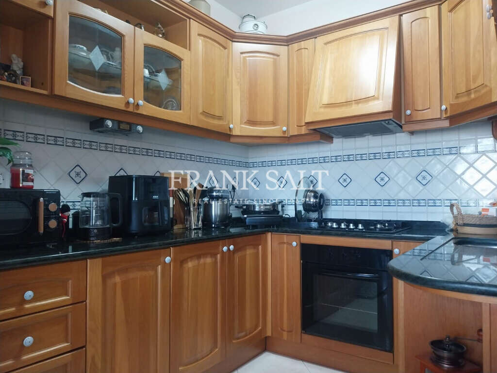 Naxxar, 3 Bedrooms Bedrooms, ,1 BathroomBathrooms,For Sale,FRSA-925288 Naxxar, 3 Bedrooms Bedrooms, ,1 BathroomBathrooms,For Sale,FRSA-925288