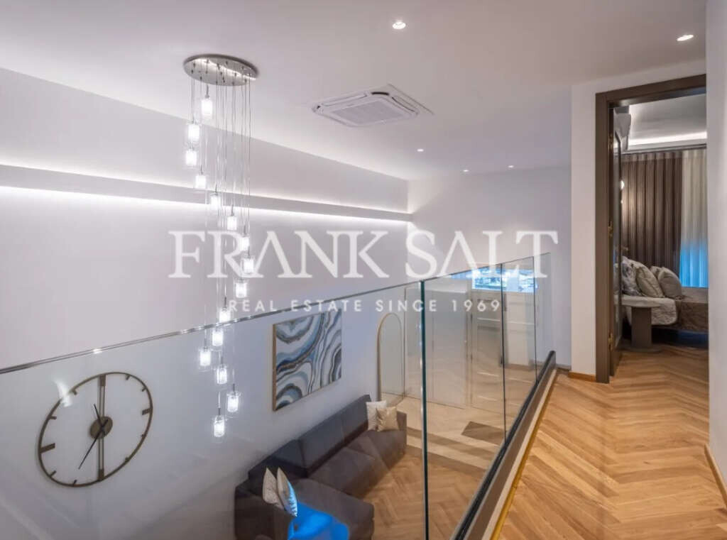 Floriana, 3 Bedrooms Bedrooms, ,2 BathroomsBathrooms,For Sale,FRSA-925593