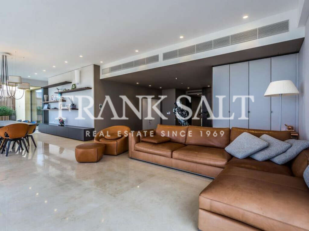 Portomaso, 3 Bedrooms Bedrooms, ,For Sale,FRSA-041536