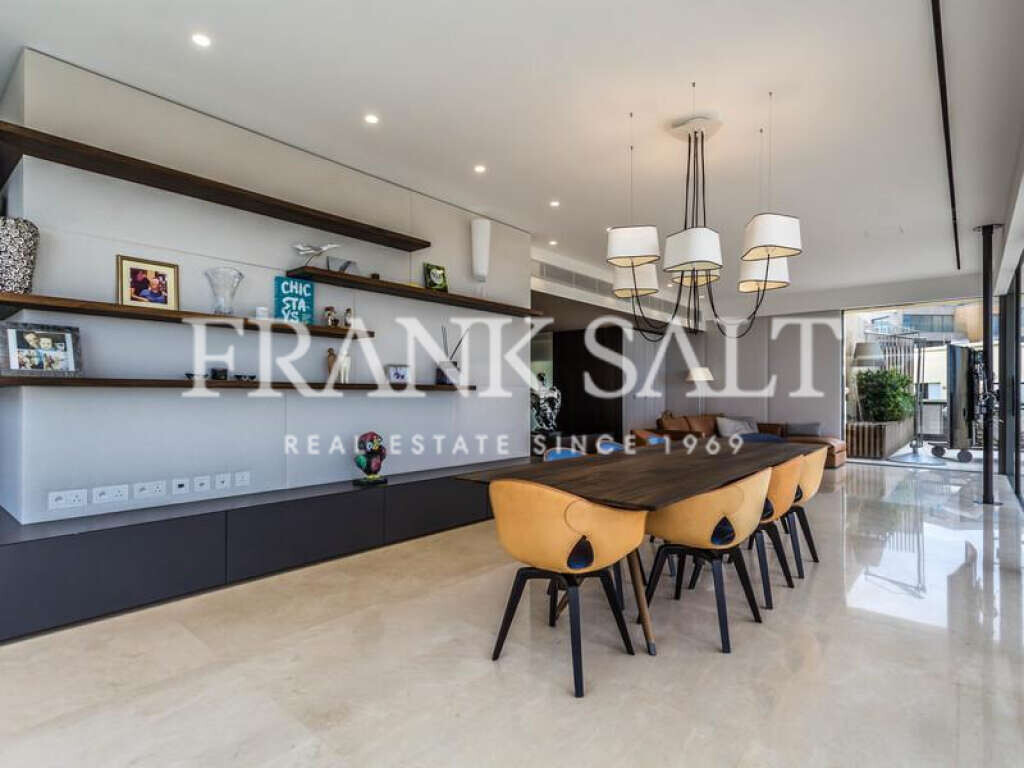 Portomaso, 3 Bedrooms Bedrooms, ,For Sale,FRSA-041536