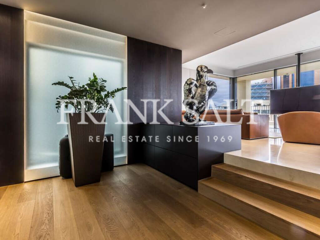 Portomaso, 3 Bedrooms Bedrooms, ,For Sale,FRSA-041536