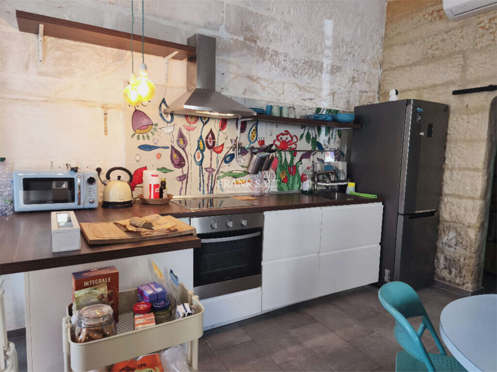 Birkirkara, 2 Bedrooms Bedrooms, ,1 BathroomBathrooms,For Sale,FRSA-925389