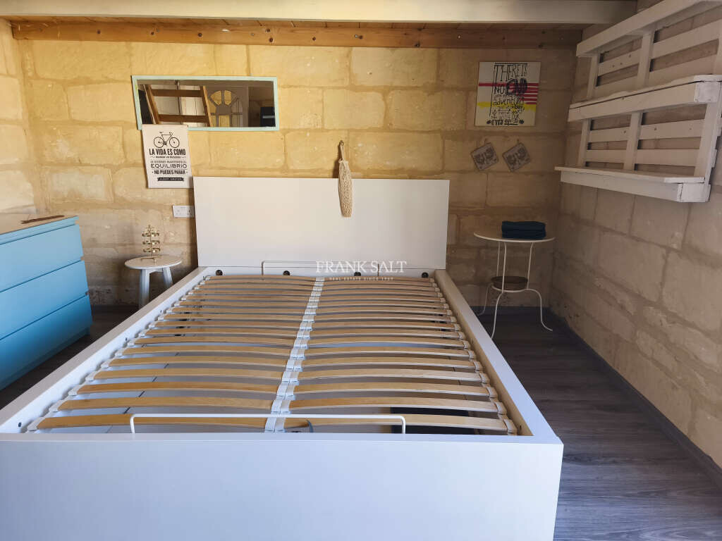 Birkirkara, 2 Bedrooms Bedrooms, ,1 BathroomBathrooms,For Sale,FRSA-925389