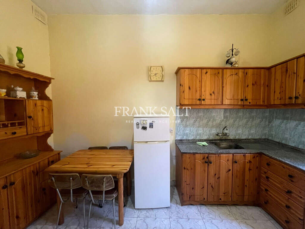 Senglea, 1 Bedroom Bedrooms, ,1 BathroomBathrooms,For Sale,FRSA-925380