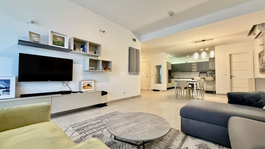 Pender Gardens, 1 Bedroom Bedrooms, ,1 BathroomBathrooms,For Sale,FRSA-925499