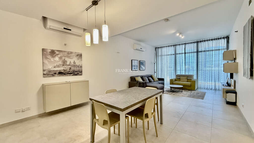 Pender Gardens, 1 Bedroom Bedrooms, ,1 BathroomBathrooms,For Sale,FRSA-925499