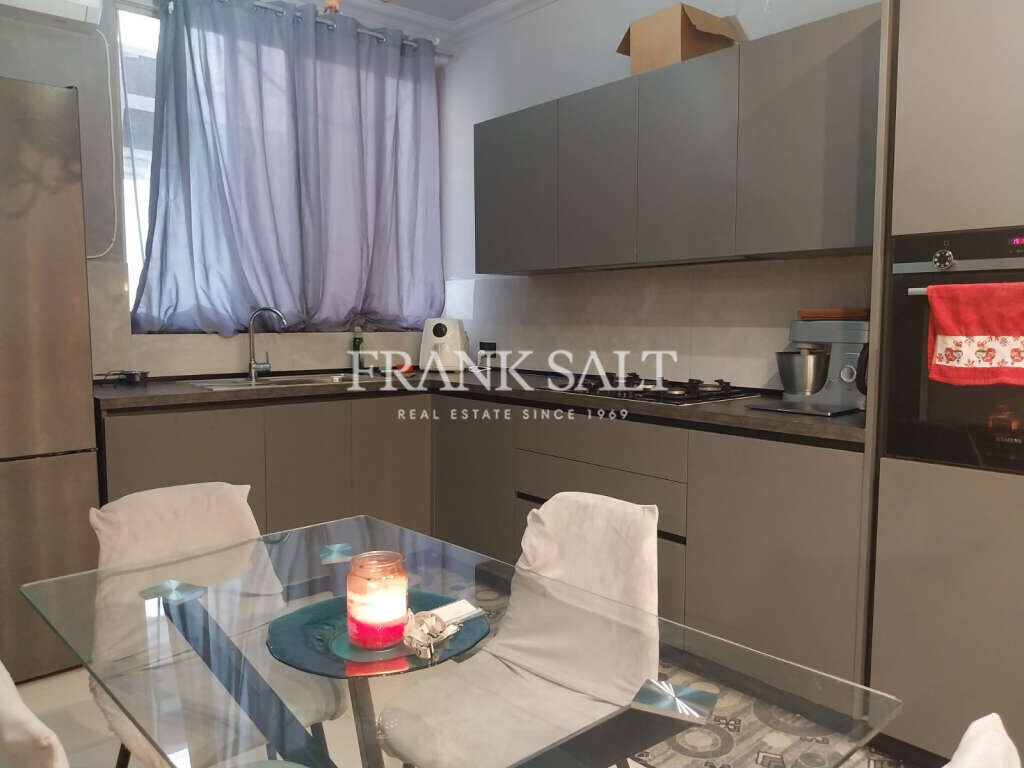 Birkirkara, 3 Bedrooms Bedrooms, ,1 BathroomBathrooms,For Sale,FRSA-925286