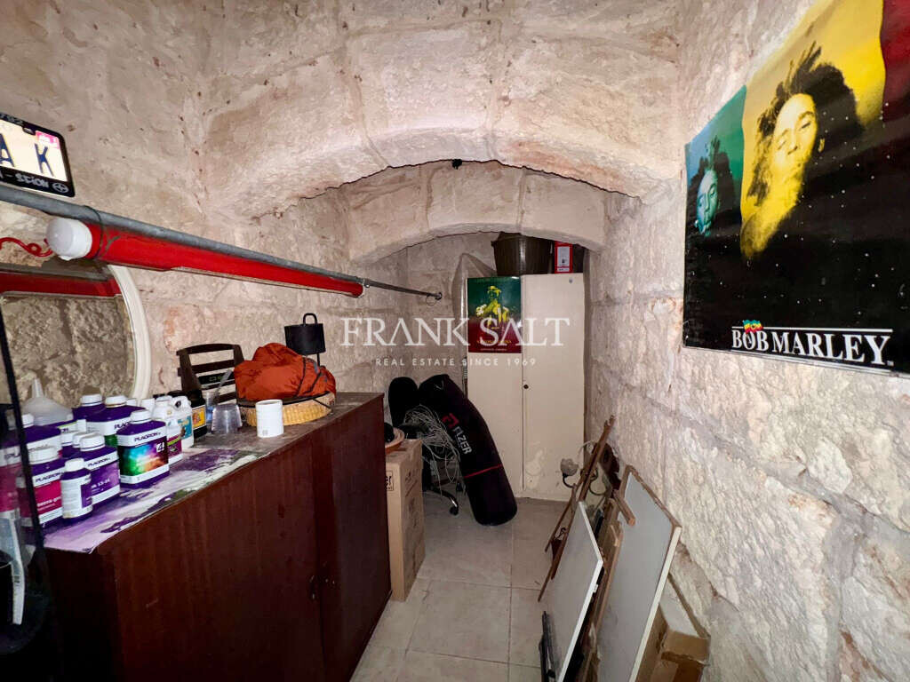 Mellieha, 4 Bedrooms Bedrooms, ,2 BathroomsBathrooms,For Sale,FRSA-925123