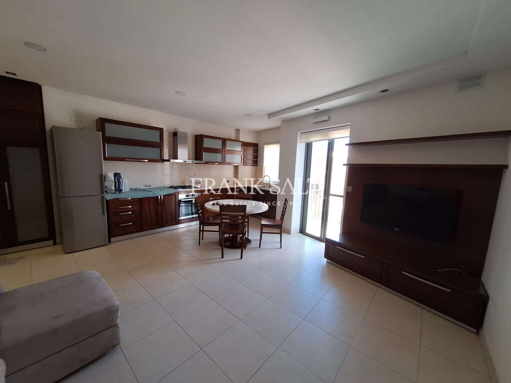 Gharghur, 2 Bedrooms Bedrooms, ,1 BathroomBathrooms,For Sale,FRSA-927091