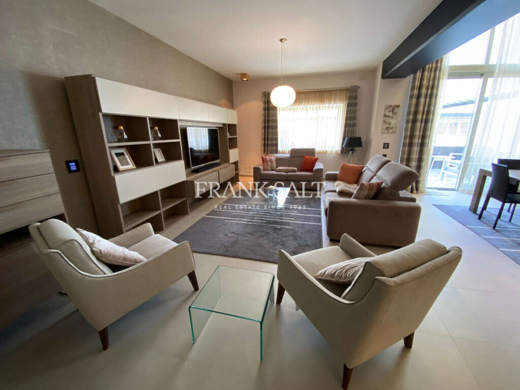 Tigne Point, 3 Bedrooms Bedrooms, ,1 BathroomBathrooms,For Sale,FRSA-919570