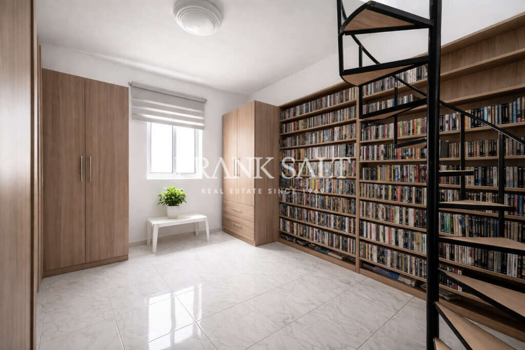 Zejtun, 3 Bedrooms Bedrooms, ,1 BathroomBathrooms,For Sale,FRSA-927191