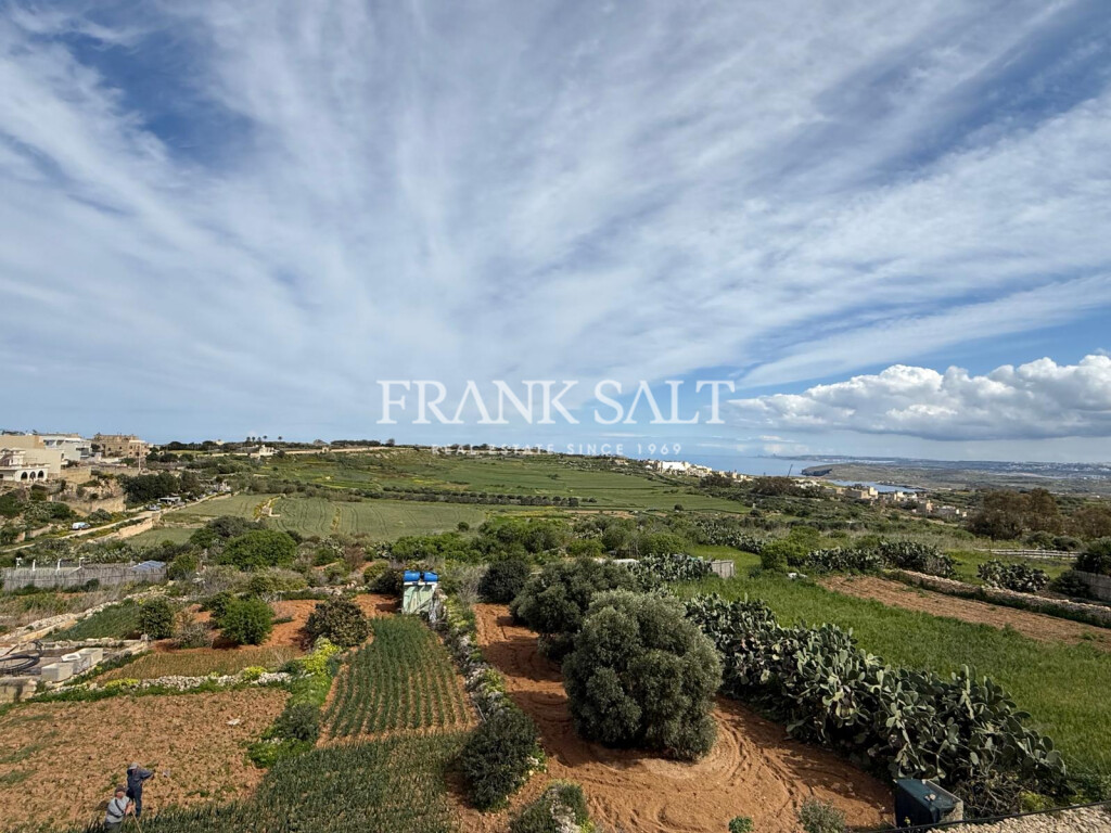 Qala, Gozo, 2 Bedrooms Bedrooms, ,2 BathroomsBathrooms,For Sale,FRSA-927153