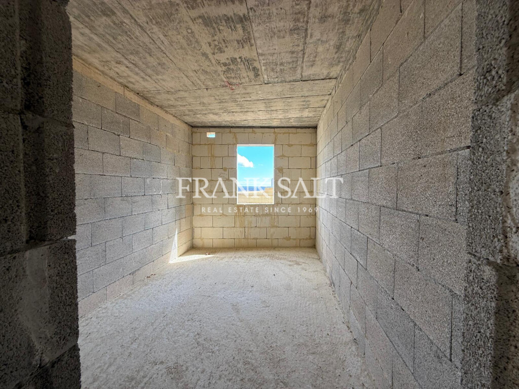Qala, Gozo, 2 Bedrooms Bedrooms, ,2 BathroomsBathrooms,For Sale,FRSA-927153