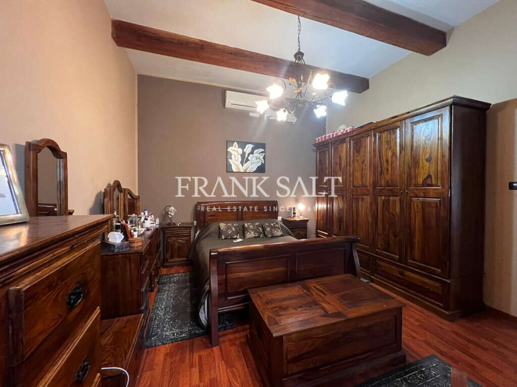 Msida, 3 Bedrooms Bedrooms, ,2 BathroomsBathrooms,For Sale,FRSA-927145