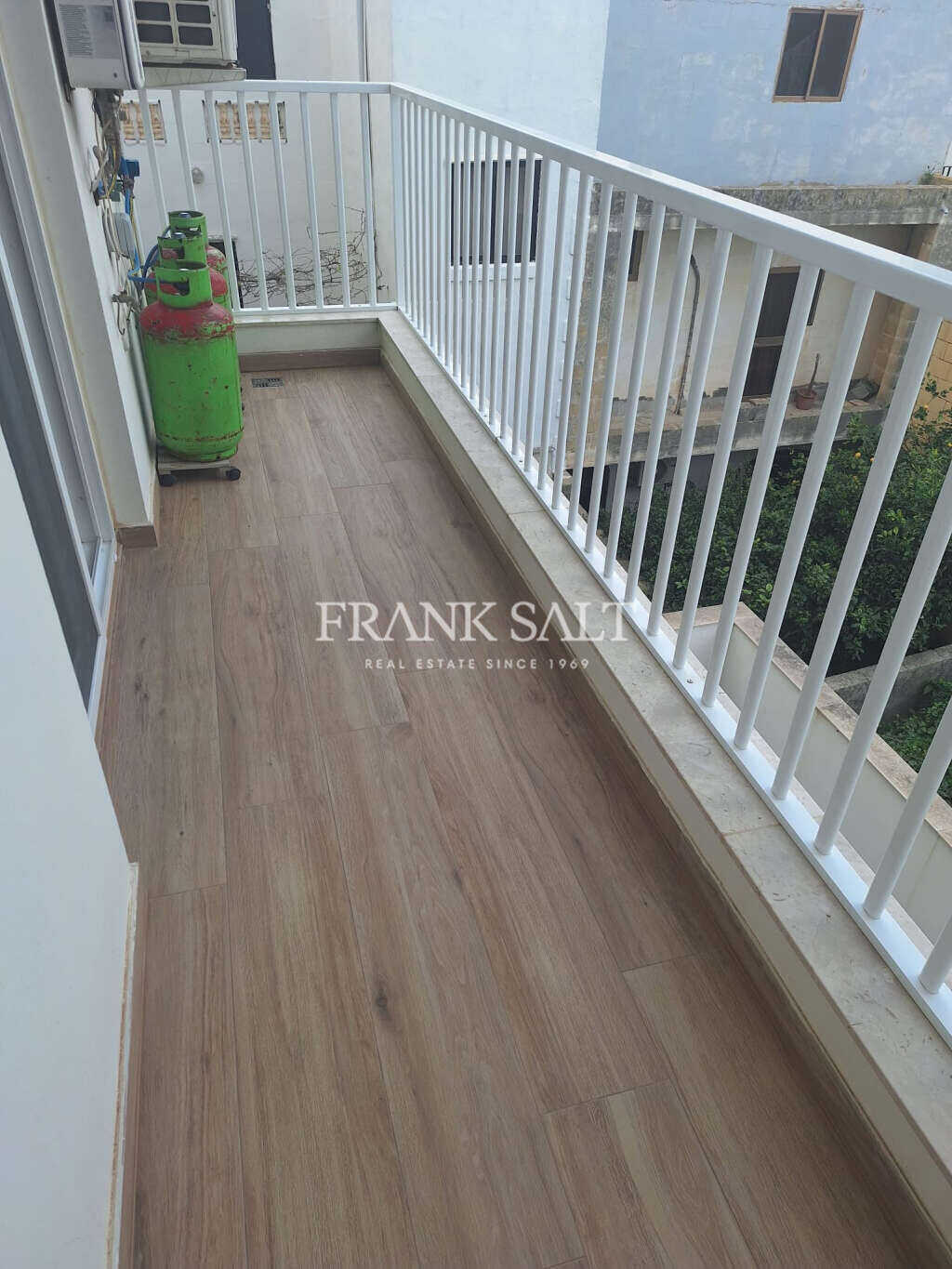 Mqabba, 3 Bedrooms Bedrooms, ,1 BathroomBathrooms,For Sale,FRSA-922512