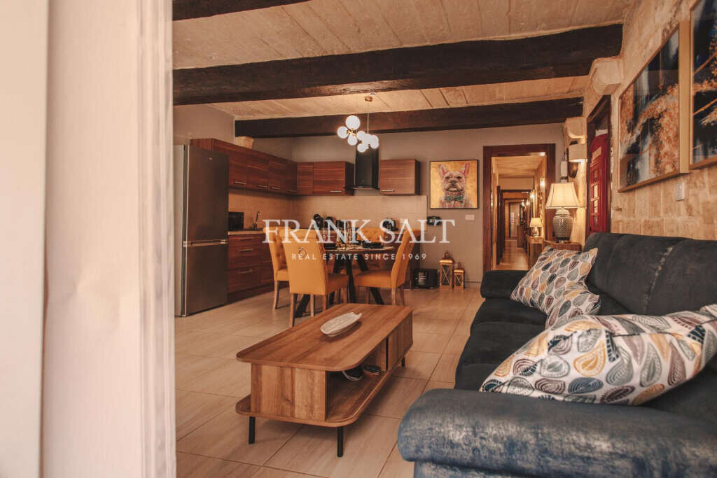 Valletta, 2 Bedrooms Bedrooms, ,2 BathroomsBathrooms,For Sale,FRSA-317572