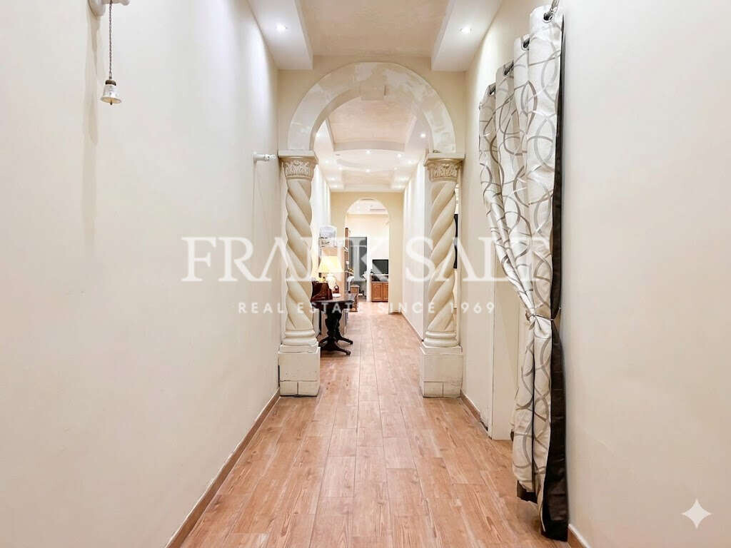 Qormi, 3 Bedrooms Bedrooms, ,2 BathroomsBathrooms,For Sale,FRSA-927032