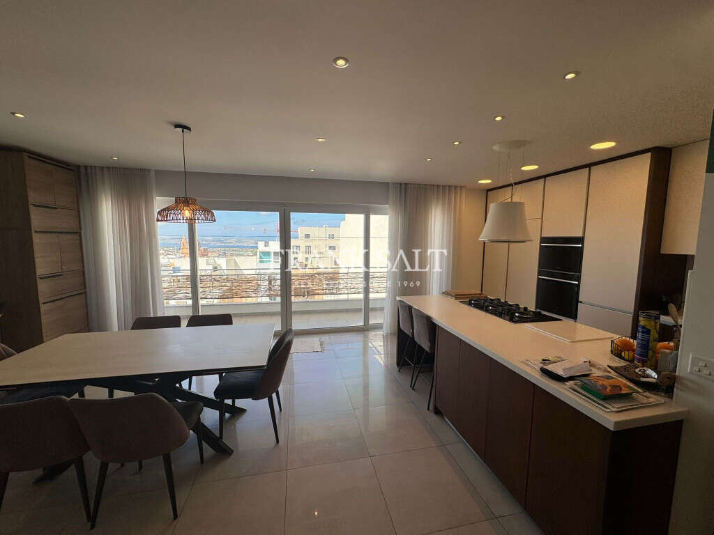 Mellieha, 3 Bedrooms Bedrooms, ,2 BathroomsBathrooms,For Sale,FRSA-926796
