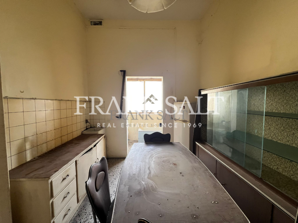 Rabat, 2 Bedrooms Bedrooms, ,1 BathroomBathrooms,For Sale,FRSA-926830