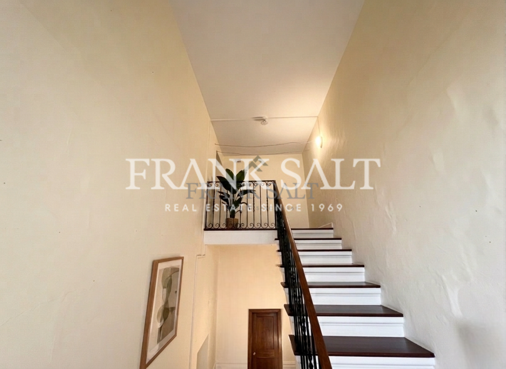 Rabat, 2 Bedrooms Bedrooms, ,1 BathroomBathrooms,For Sale,FRSA-926830