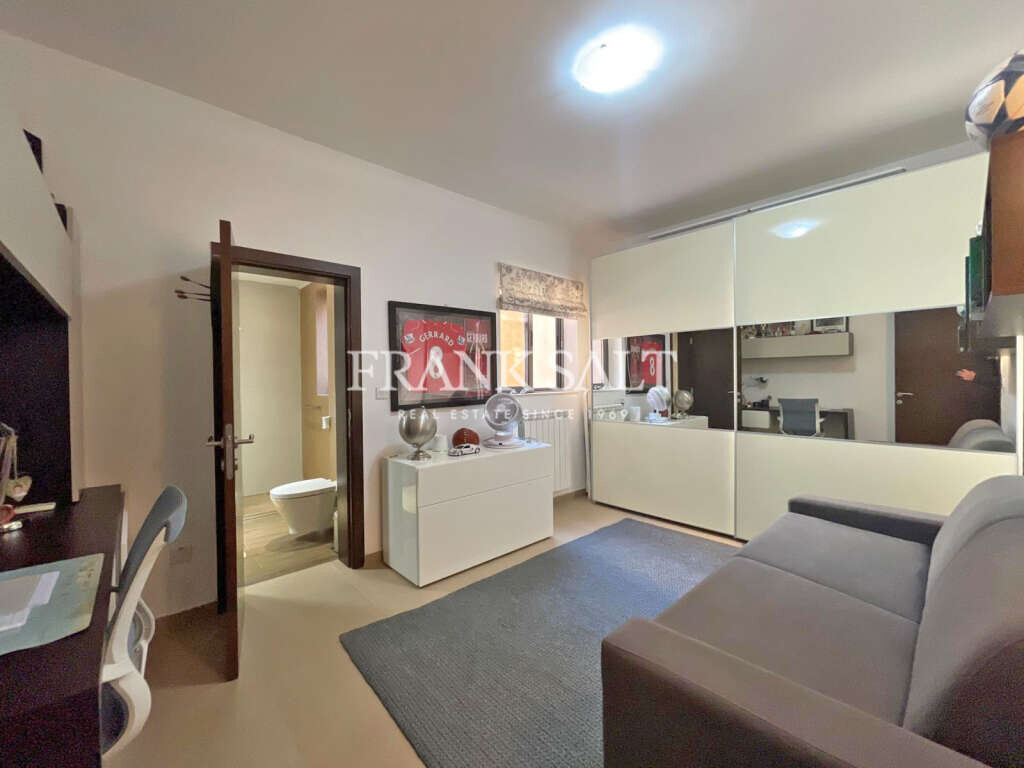 Madliena Village, 3 Bedrooms Bedrooms, ,1 BathroomBathrooms,For Sale,FRSA-043430