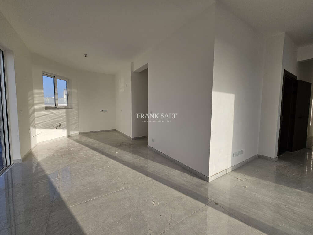 Marsascala, 3 Bedrooms Bedrooms, ,1 BathroomBathrooms,For Sale,FRSA-926882