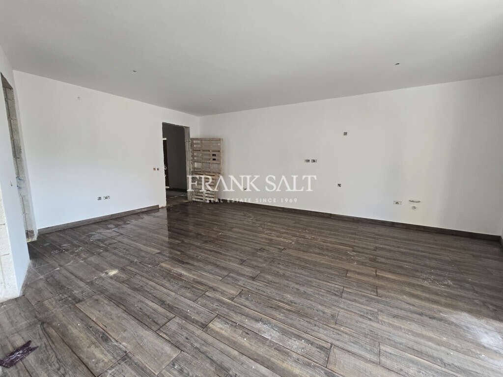 Marsalforn, Gozo, 1 Bedroom Bedrooms, ,1 BathroomBathrooms,For Sale,FRSA-926786