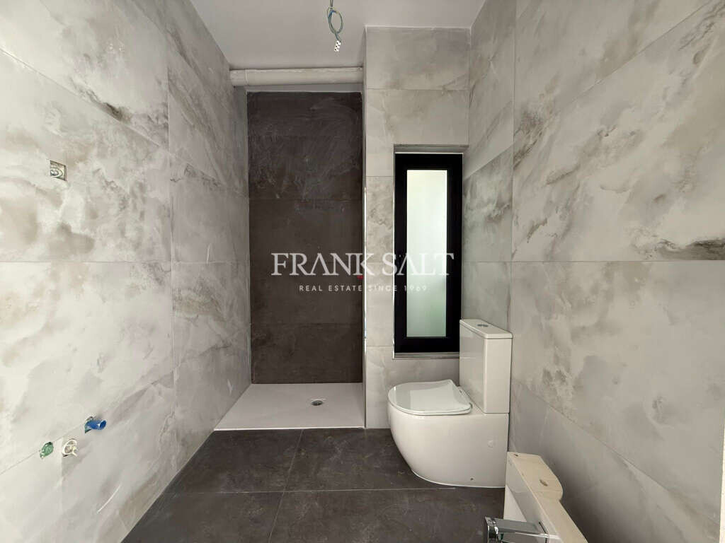 Mosta, 2 Bedrooms Bedrooms, ,1 BathroomBathrooms,For Sale,FRSA-926629