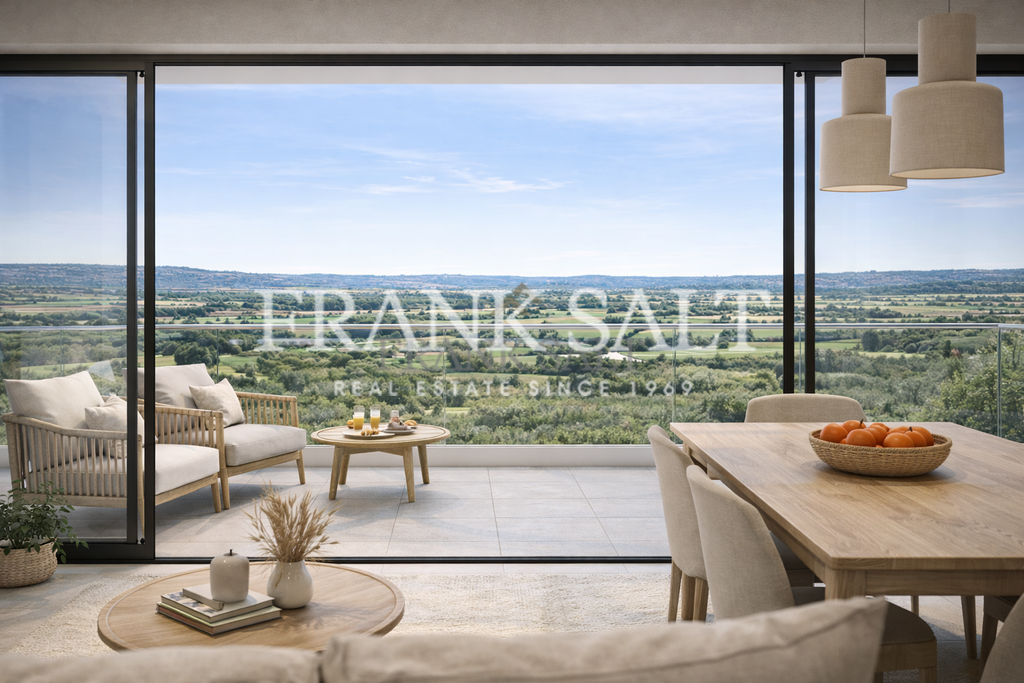 Qawra, 3 Bedrooms Bedrooms, ,2 BathroomsBathrooms,For Sale,FRSA-926815