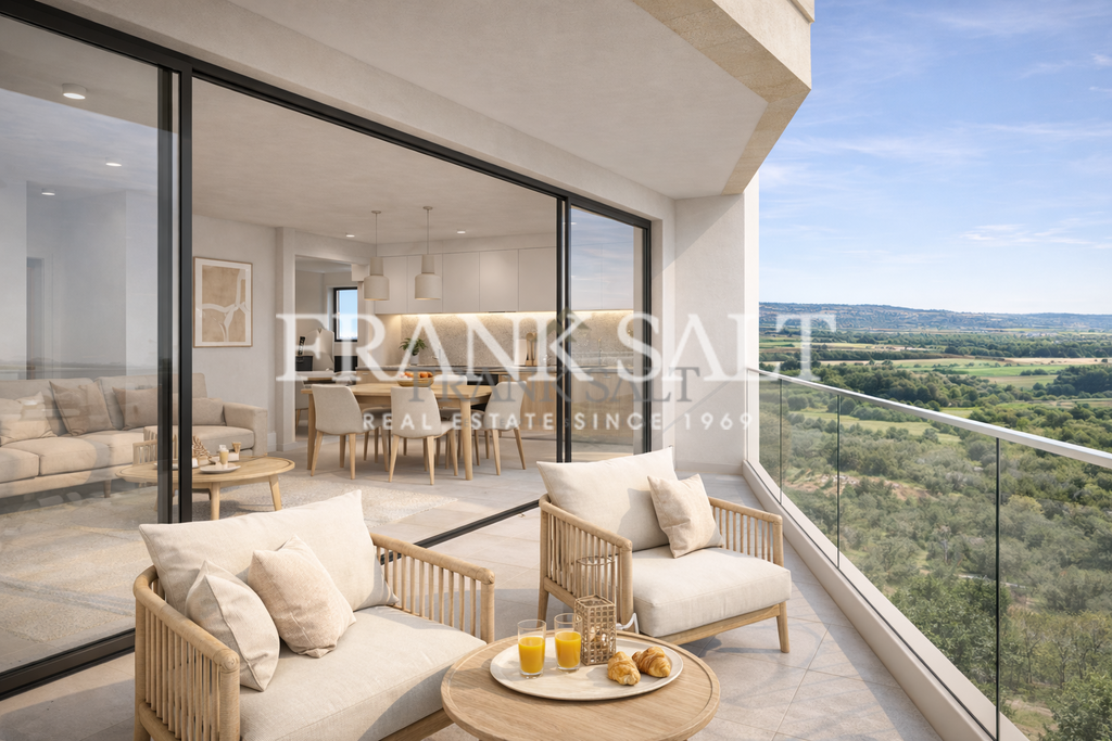 Qawra, 3 Bedrooms Bedrooms, ,2 BathroomsBathrooms,For Sale,FRSA-926807