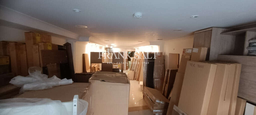 Qormi, ,For Sale,FRSA-926805