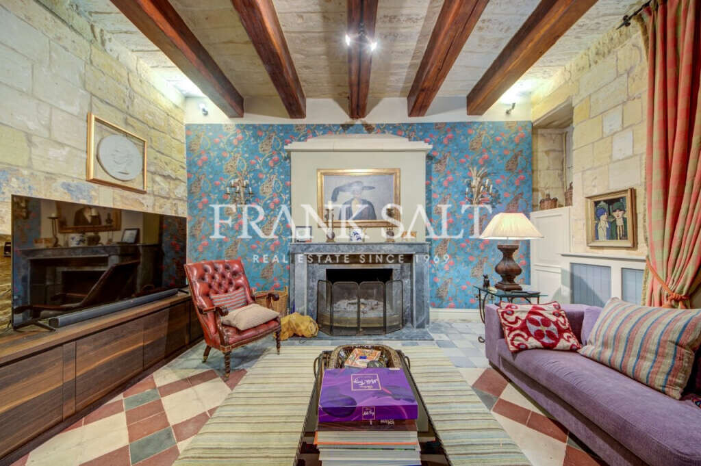 Cospicua, 5 Bedrooms Bedrooms, ,5 BathroomsBathrooms,For Sale,FRSA-926381