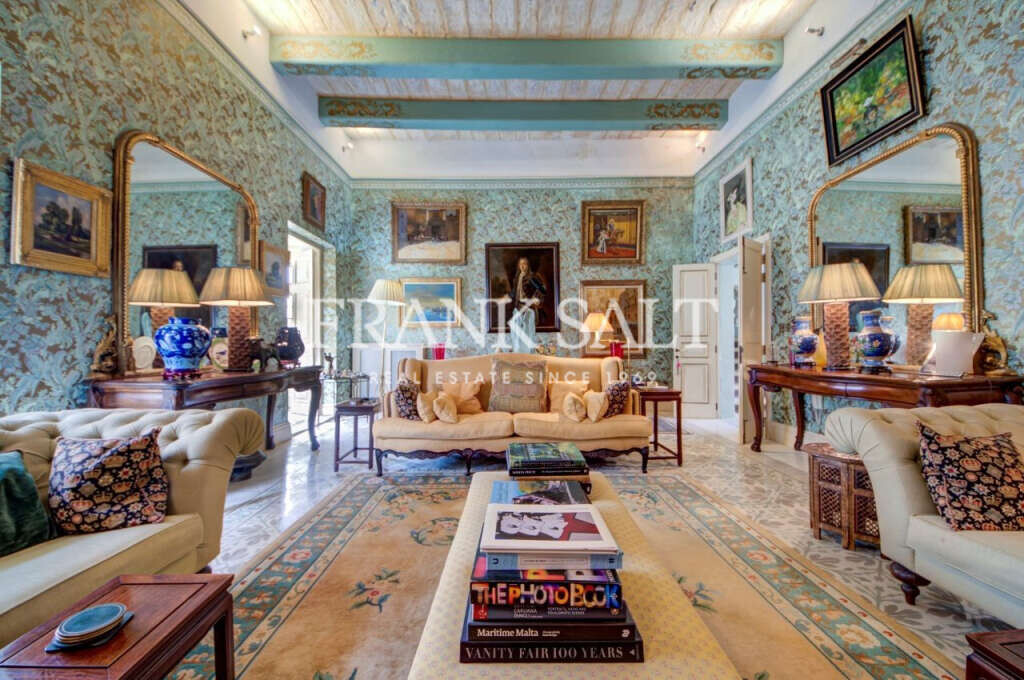 Cospicua, 5 Bedrooms Bedrooms, ,5 BathroomsBathrooms,For Sale,FRSA-926381