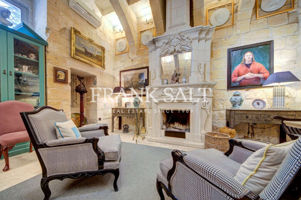 Cospicua, 5 Bedrooms Bedrooms, ,5 BathroomsBathrooms,For Sale,FRSA-926381