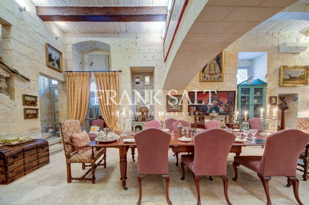 Cospicua, 5 Bedrooms Bedrooms, ,5 BathroomsBathrooms,For Sale,FRSA-926381