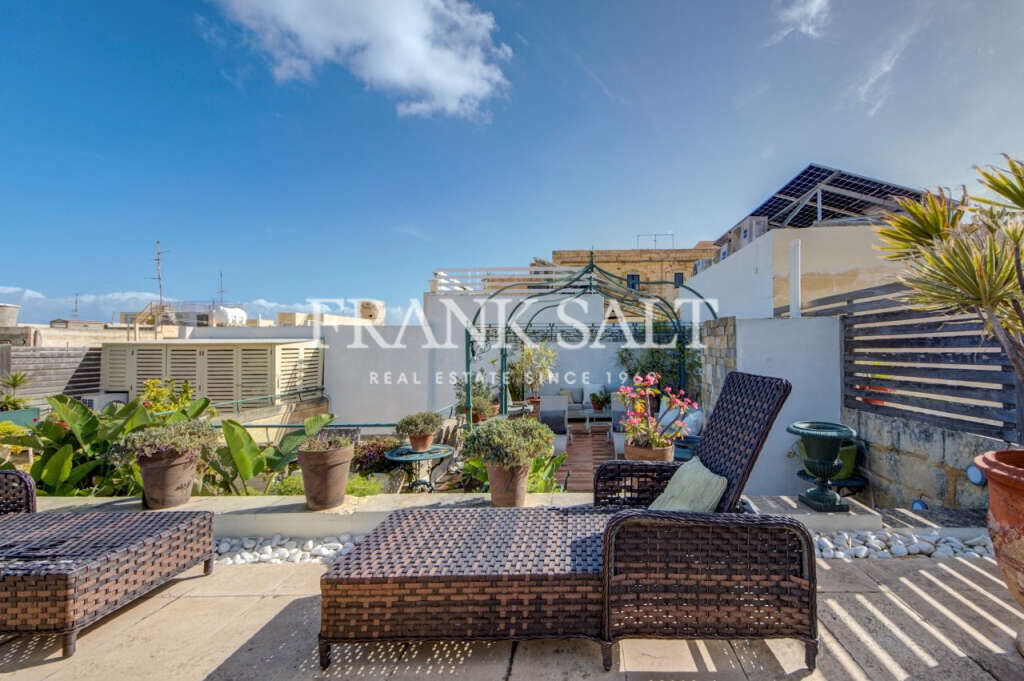 Cospicua, 5 Bedrooms Bedrooms, ,5 BathroomsBathrooms,For Sale,FRSA-926381