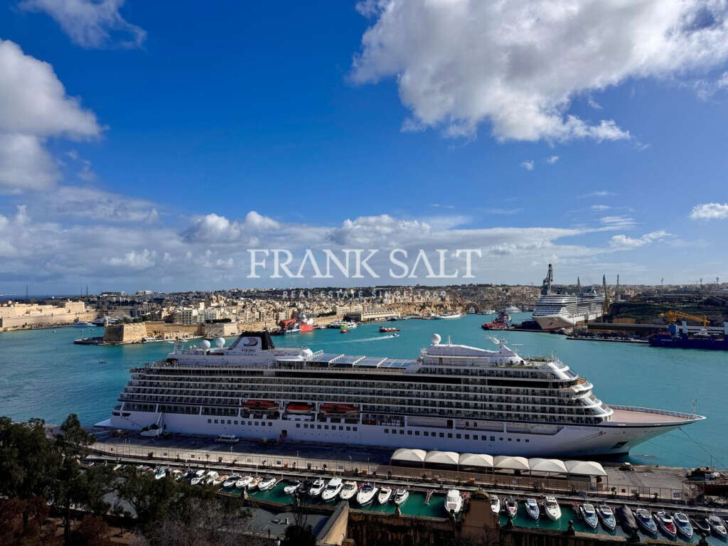 Floriana, 12 Bedrooms Bedrooms, ,4 BathroomsBathrooms,For Sale,FRSA-925939